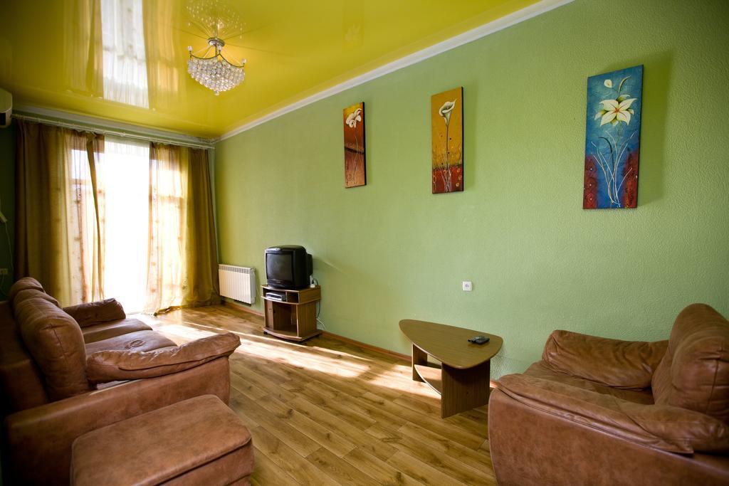 Dneprapartments Dnyipropetrovszk Szoba fotó